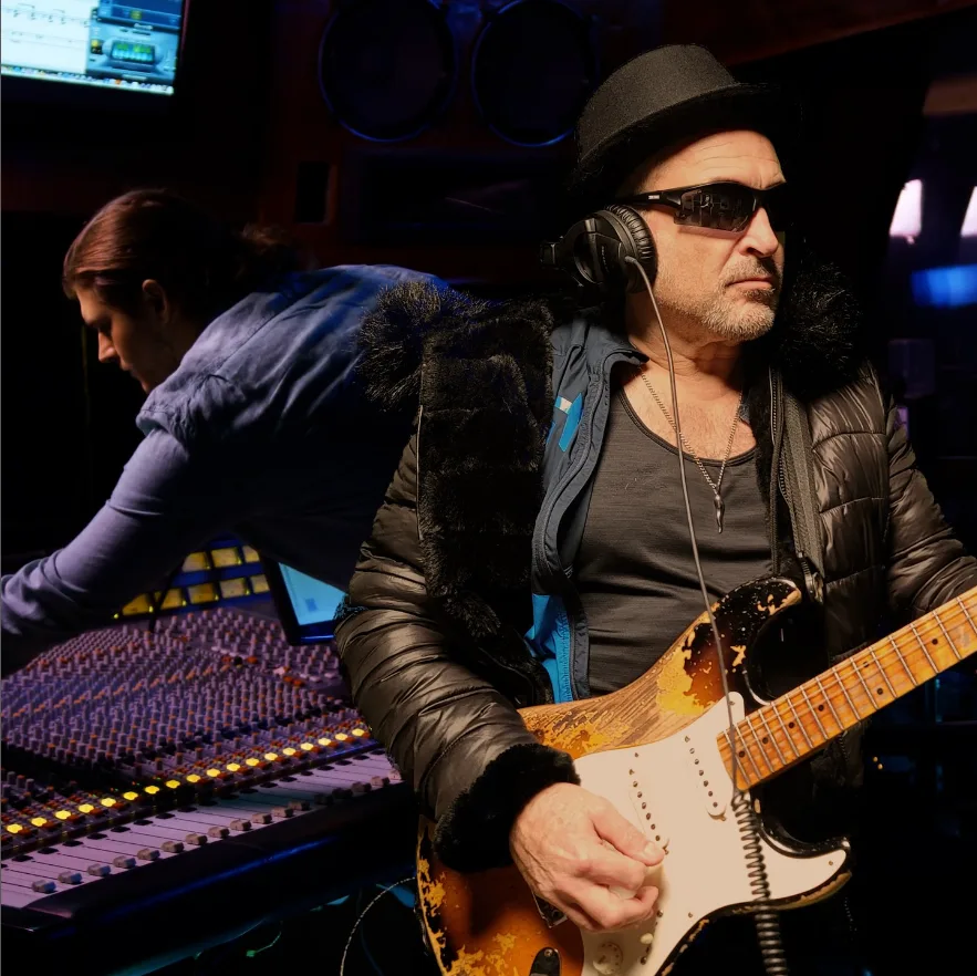 LA NEED MACHINE releasing I Wish I Could Fly