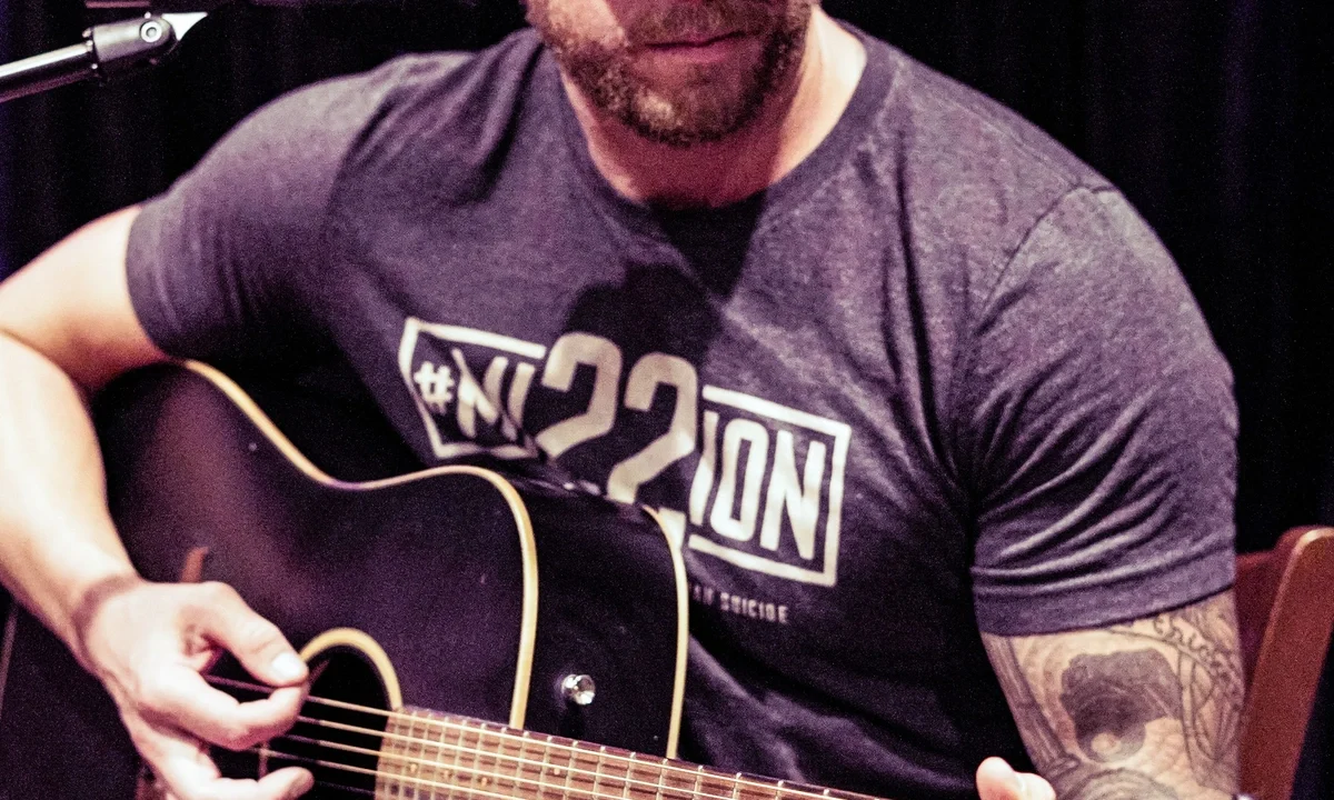 Carpe DMs Single by Zach Outman Turns Modern Dating Into Country-Pop Wit