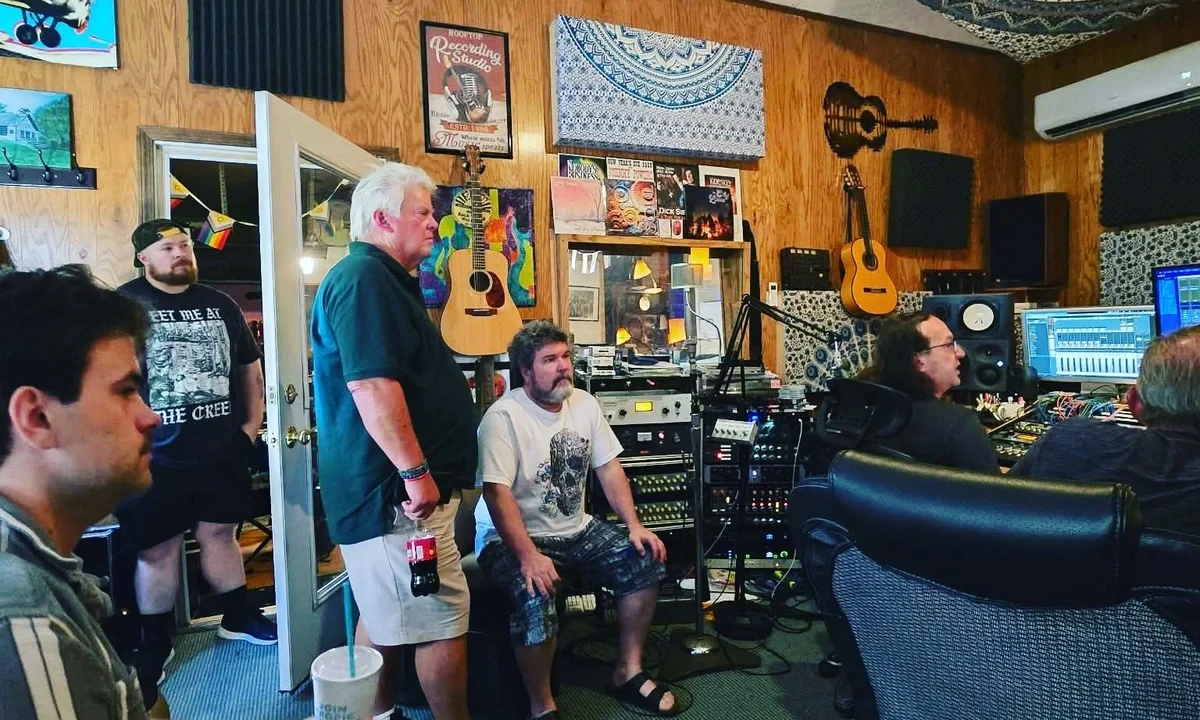 Happy Curmudgeons Turn It up on Reluctant Prophets, Detroit's Case for New Classic Rock